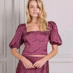 🆕Senlis Whispy Rose Michele Puff Sleeve Top S🆕